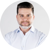 Dr. Tiago Severo